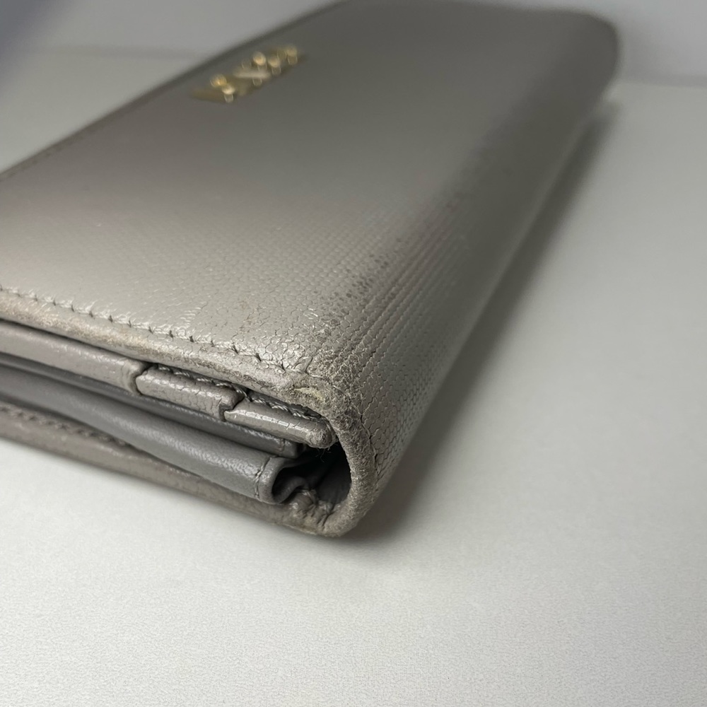 COPY - Fendi authentic Continental wallet with removable chain - Picture 7 of 15